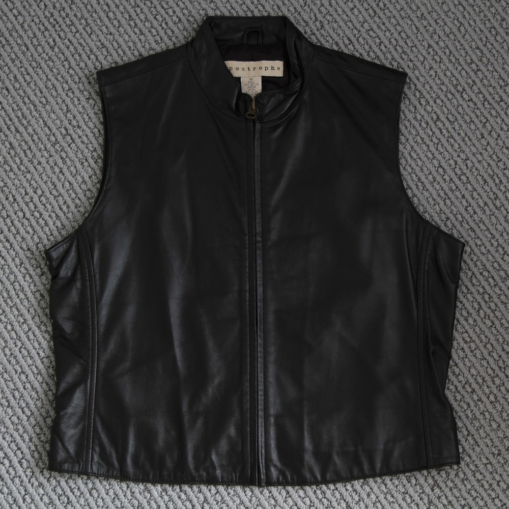 》SOLD《 brown leather vest
